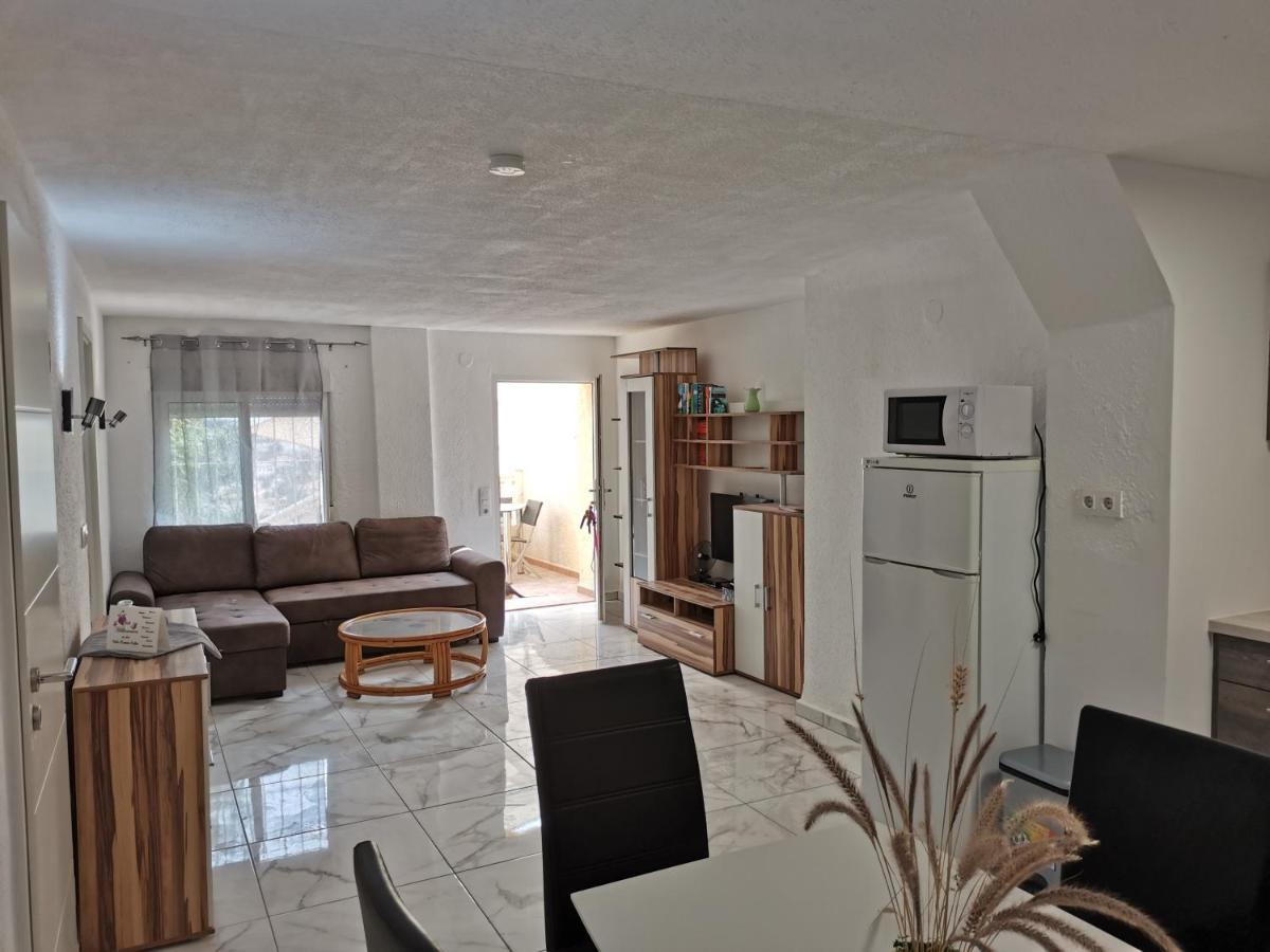 Villa Romeo Calp Exterior foto